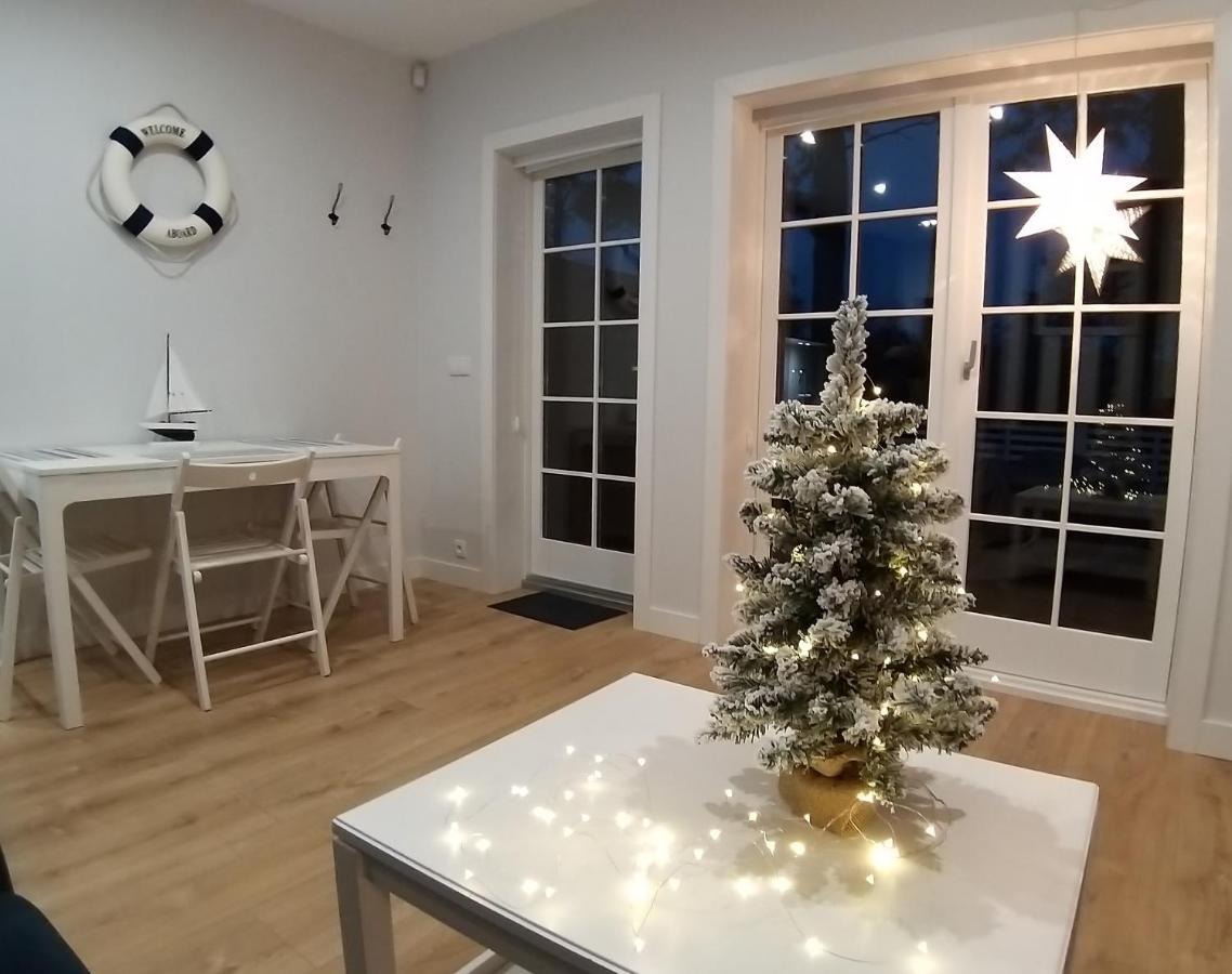 Przystan Na Zagorzu - Apartamenty Nad Jeziorem Drezdenko Exterior photo